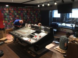 clive davis studio 4